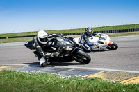 anglesey-no-limits-trackday;anglesey-photographs;anglesey-trackday-photographs;enduro-digital-images;event-digital-images;eventdigitalimages;no-limits-trackdays;peter-wileman-photography;racing-digital-images;trac-mon;trackday-digital-images;trackday-photos;ty-croes